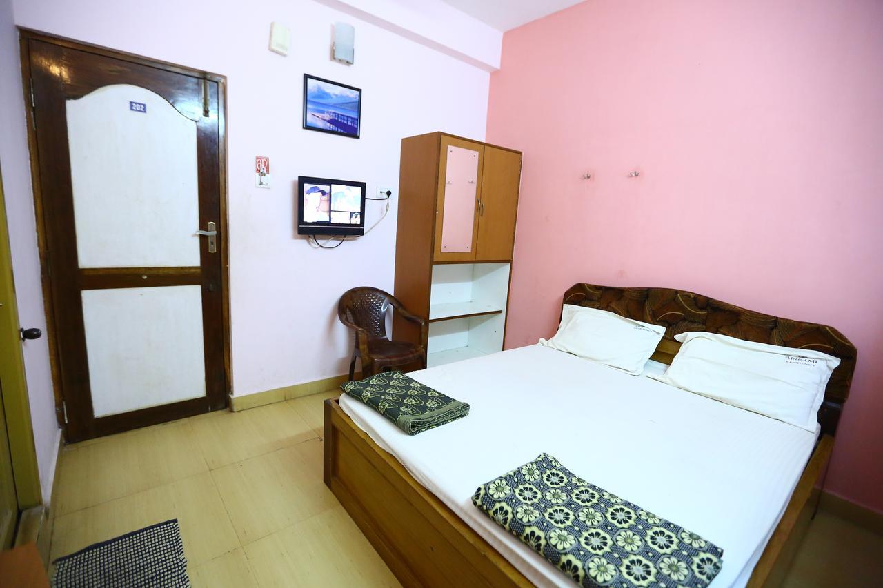 Abirami Residency Otel Tirukkadaiyur Dış mekan fotoğraf