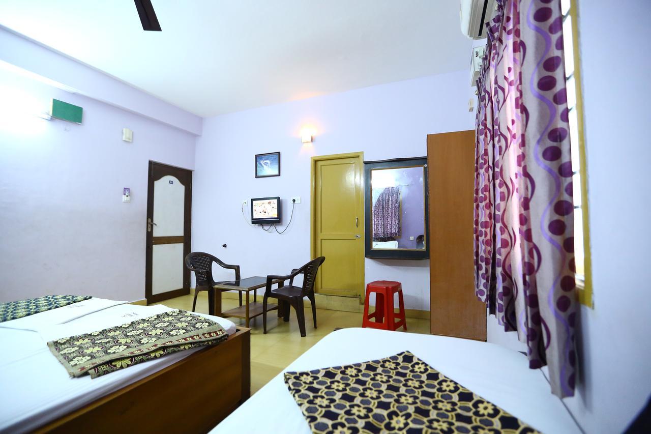 Abirami Residency Otel Tirukkadaiyur Dış mekan fotoğraf